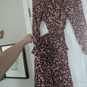 Chic Floral Wrap Dress